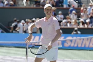 Siner silovit protiv Zvereva i ide u finale Indijan Velsa